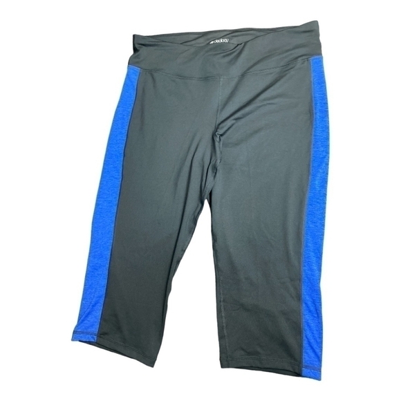 IDEOLOGY Color blocked Cropped Leggings - Picture 4 of 8